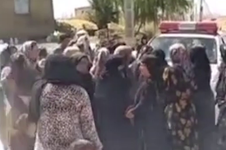 یورش نیروهای انتظامی به ساکنان روستای “شاه‌جوب” به جای تامین آب شرب+ویدیو