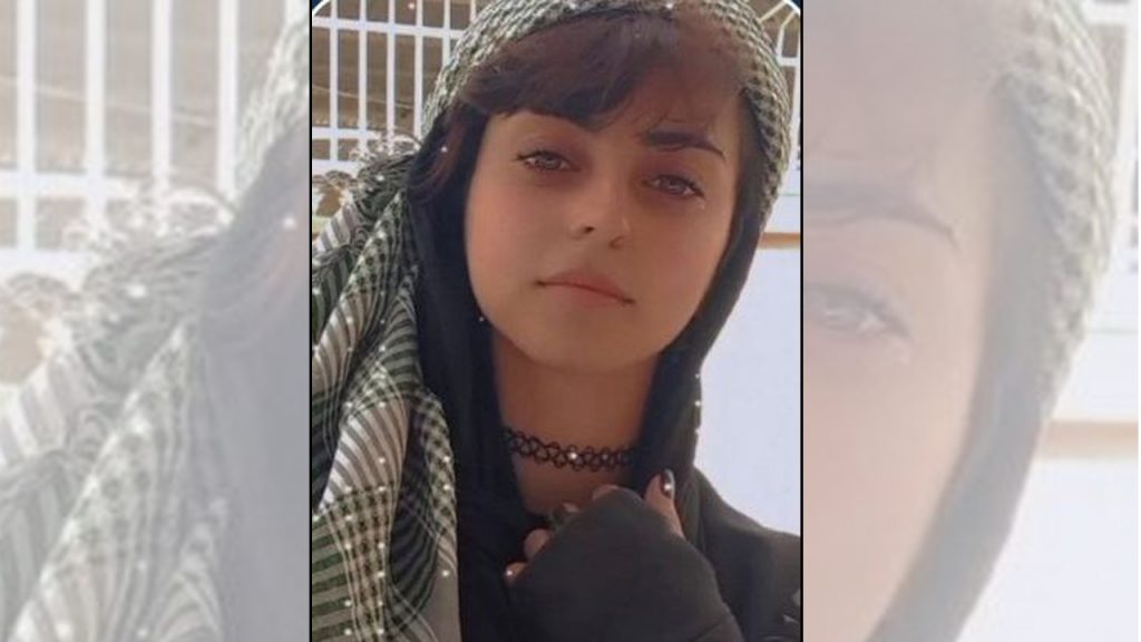 سونیا شریفی اولین کودک محکوم بە “محاربە” در اعتراضات اخیر