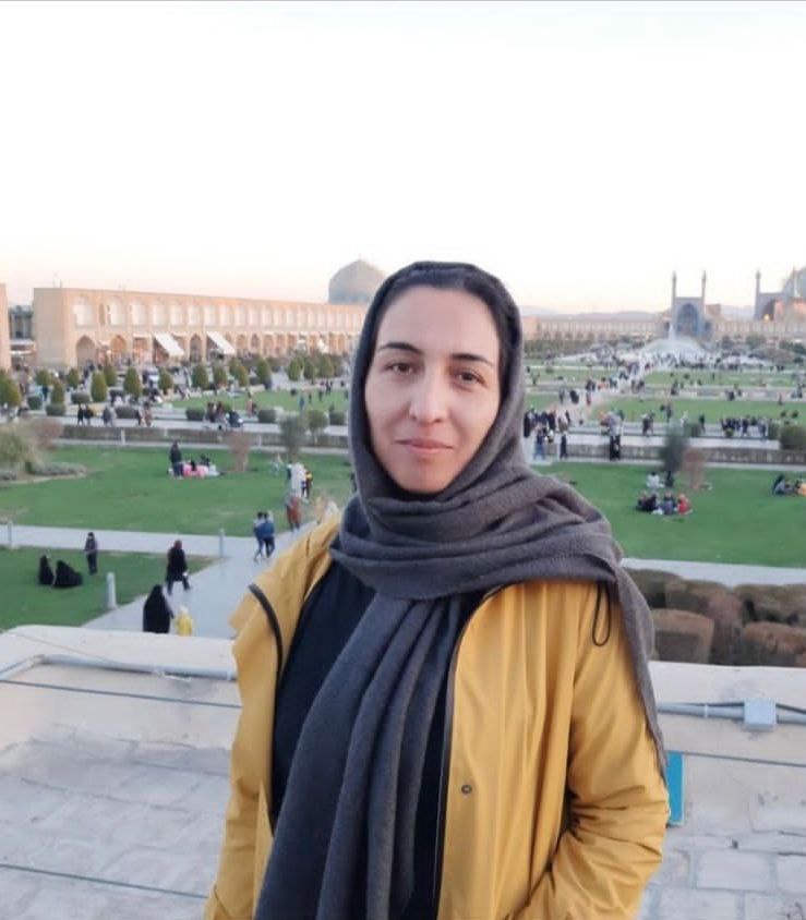 اصفهان؛ بازاداشت نسرین علیزادە، خواهر شیرین علیزادە از جانباختگان خیزش انقلابی ژینا