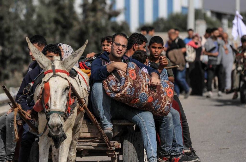 نژادپرست اسرائیل در پی تخلیه کامل نوار غزه از مردم فلسطین است